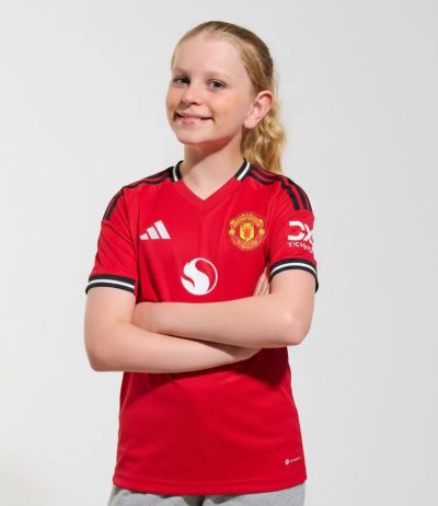 Manchester United (128-176)